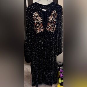RusttyDustty womens maxi dress, black with tan embroidery and print, size Xl.